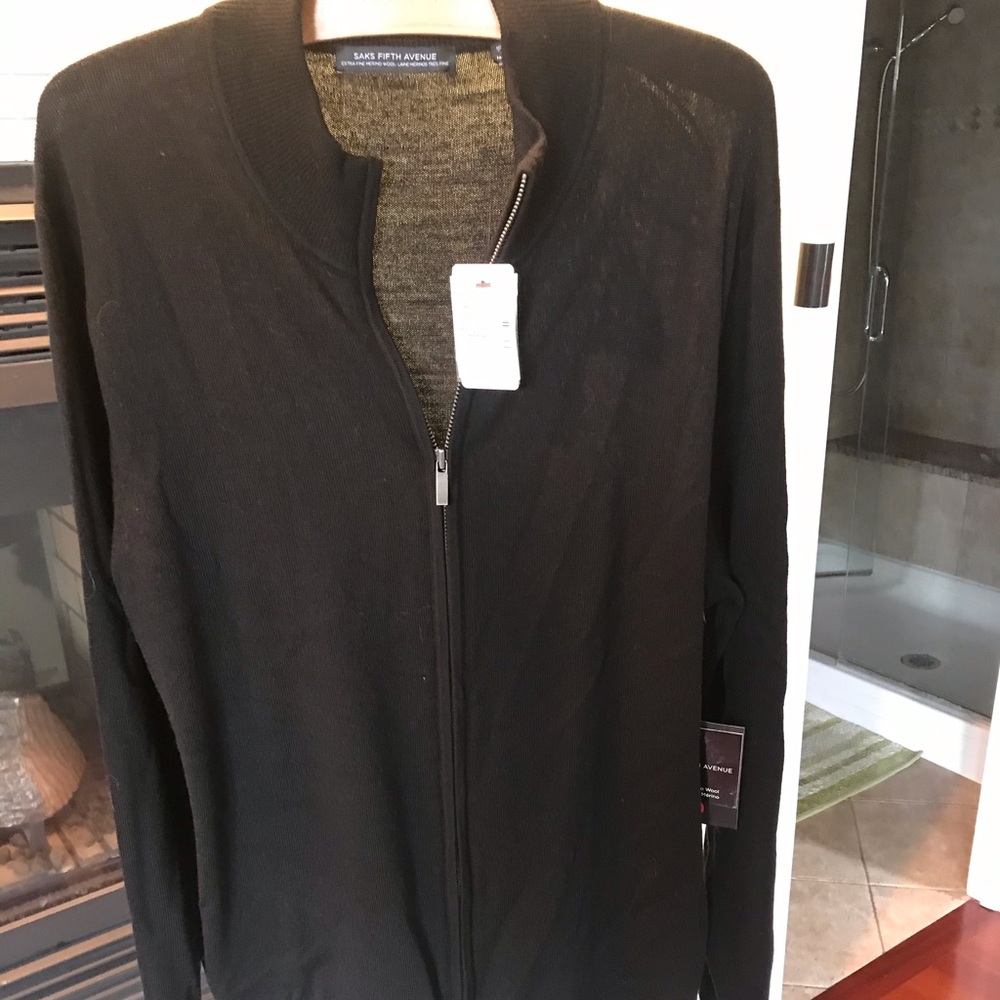 Saks merino wool zip up sweater / cardigan black